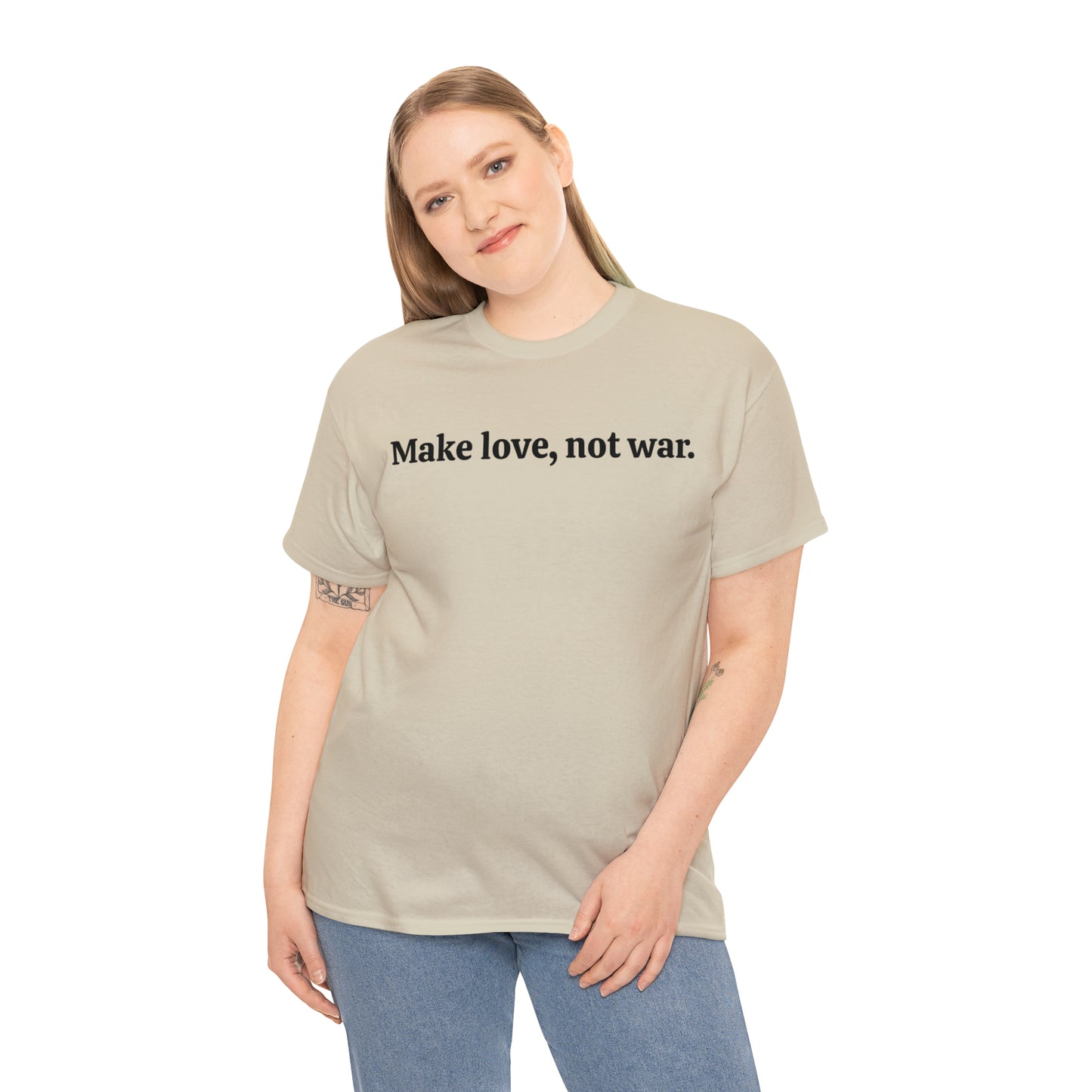 Make love, not war - Unisex Heavy Cotton Tee